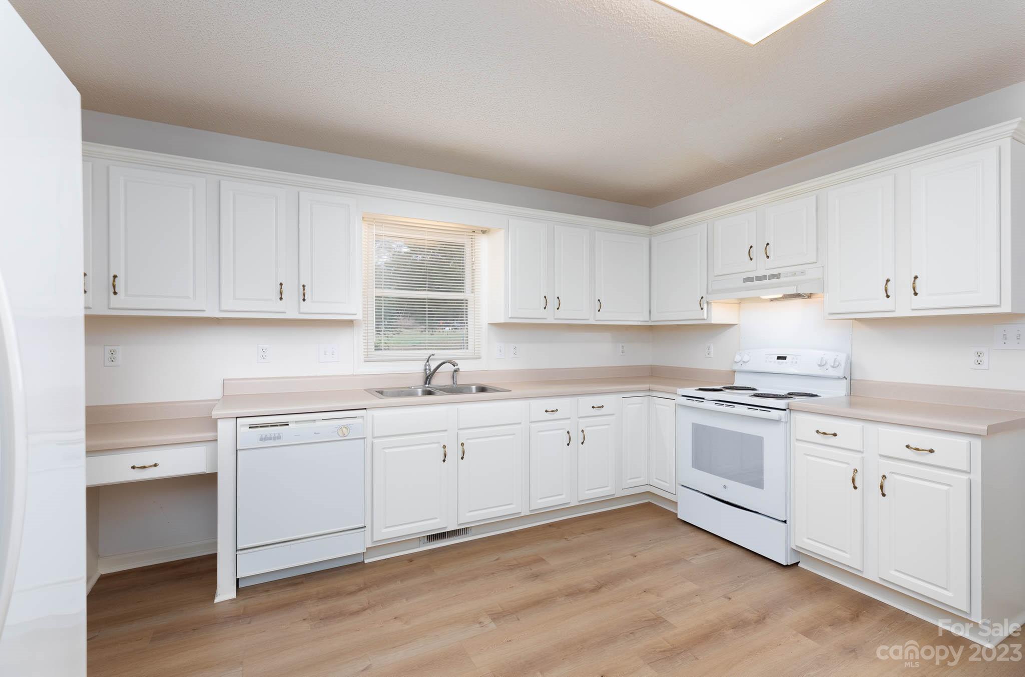 835 Reese Road Rock Hill, SC 29730 - Photo 10 of 29 Gallery Image 10