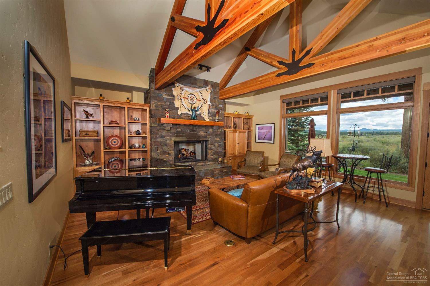 61831 Fall Creek Loop Bend, OR 97702 - Photo 2 of 23 Additional Photo