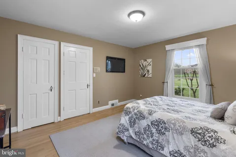 $1,277,000 | 16510 Batchellors Forest Road, Olney, MD 20832