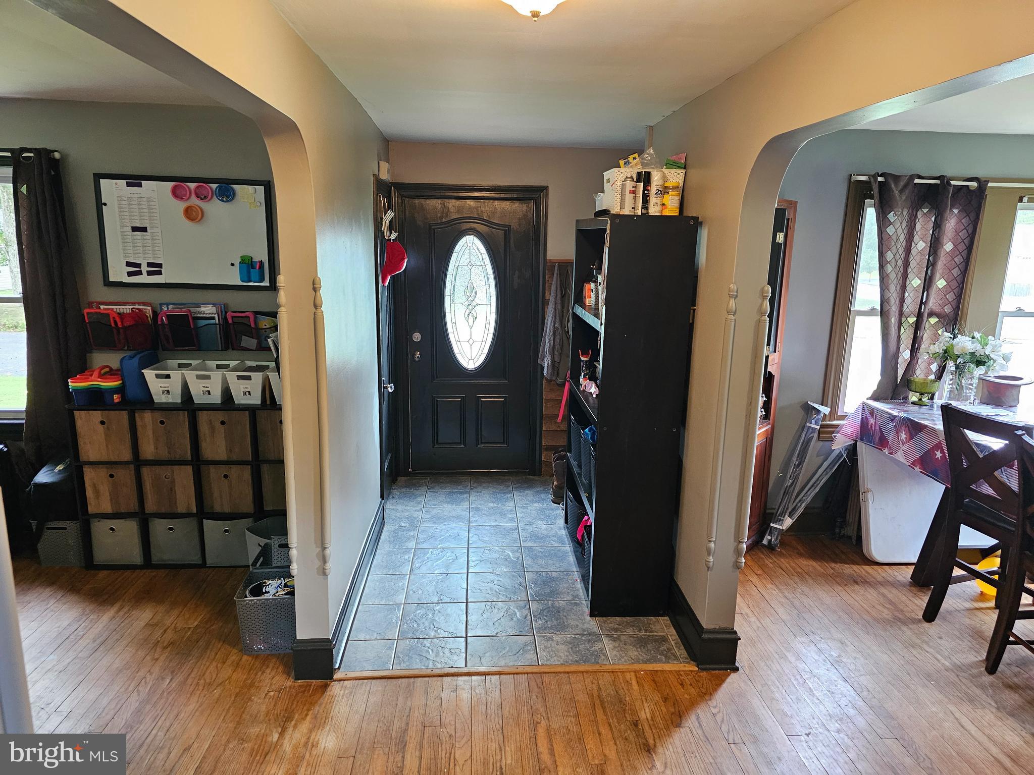 609 Cedar Crest Drive Carneys Point, NJ 08069 - Photo 5 of 36