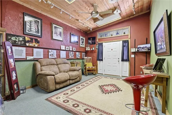 $349,000 | 9600 Johnson Drive, Shawnee, KS 66203