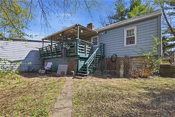 $349,000 | 9600 Johnson Drive, Shawnee, KS 66203