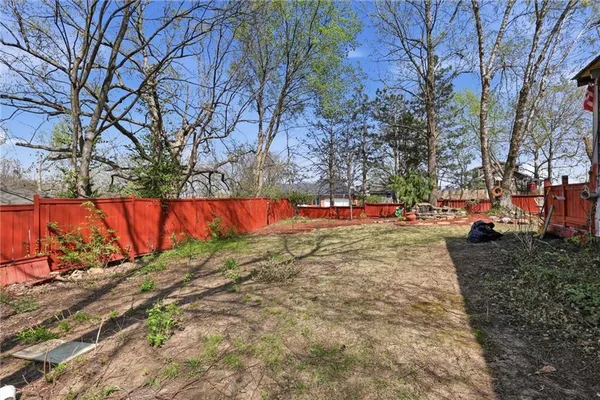 $349,000 | 9600 Johnson Drive, Shawnee, KS 66203