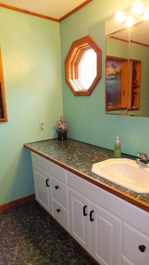 1442 North Haze Road Beulah, MI 49617 - Photo 25 of 46 1813248-24.JPG