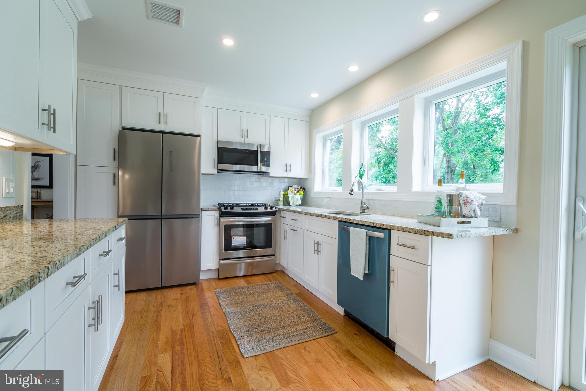 396 South Post Road Princeton Junction, NJ 08550 - Photo 8 of 21 Kitchen