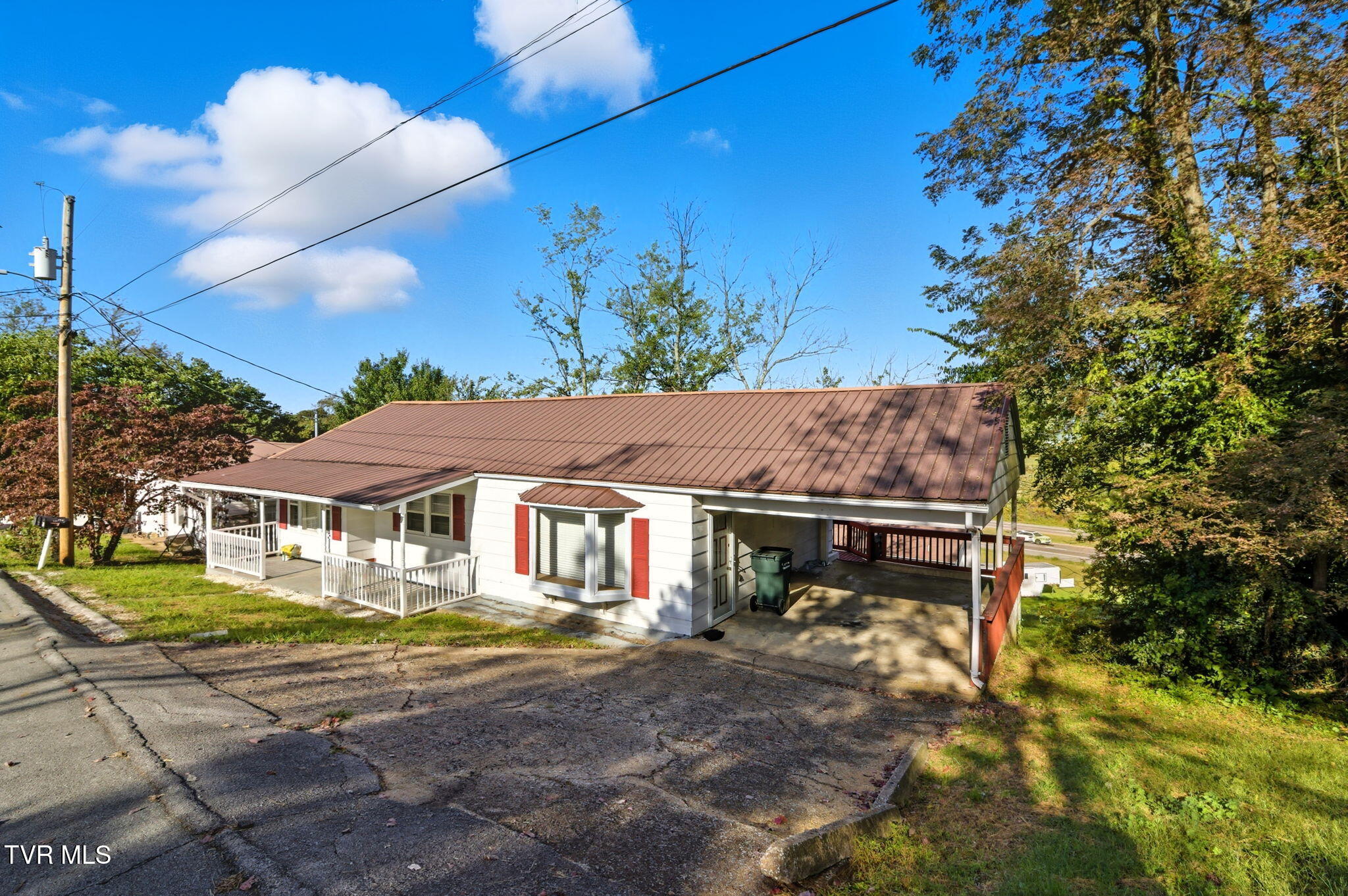 102 Perry Street Greeneville, TN 37745 - Photo 22 of 26 4-web-or-mls-DZ3A5485