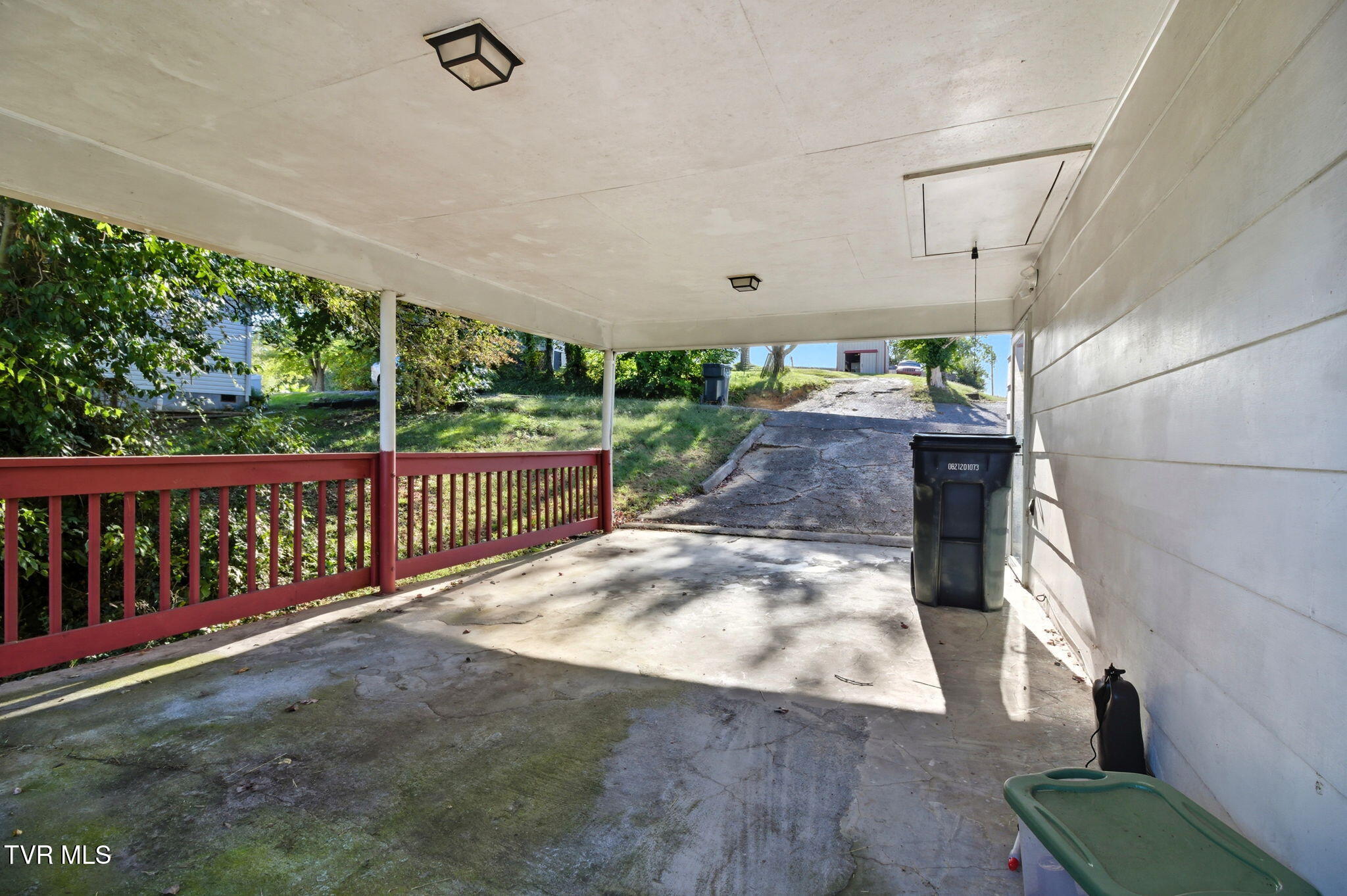 102 Perry Street Greeneville, TN 37745 - Photo 26 of 26 20-web-or-mls-DZ3A5549