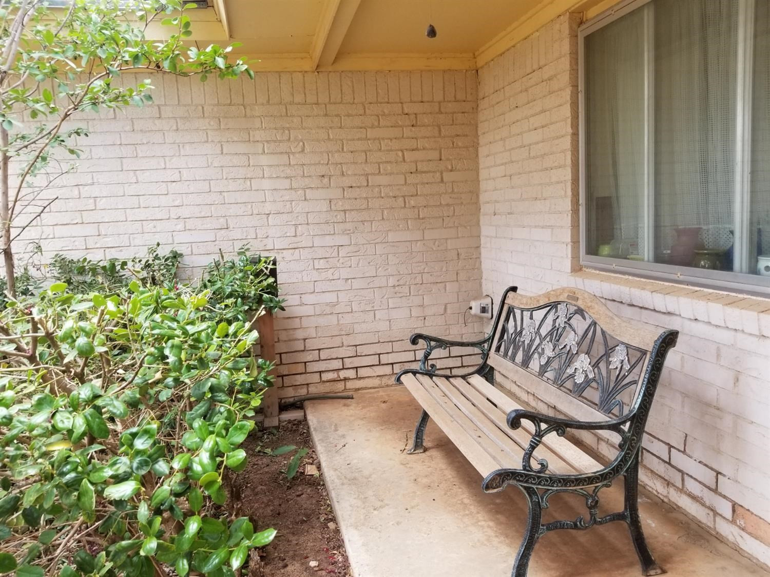 5314 22nd Street Lubbock, TX 79407 - Photo 2 of 10 a view of patio with couple of chairs