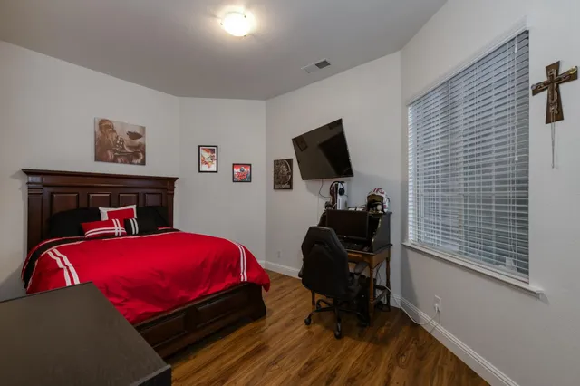 $560,000 | 5945 North La Paz Avenue, Fresno, CA 93723