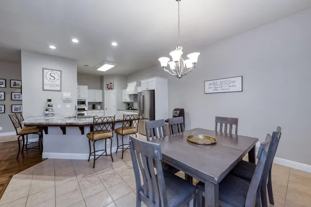 $560,000 | 5945 North La Paz Avenue, Fresno, CA 93723