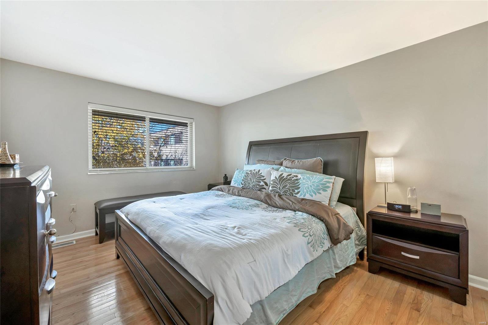 8631 Old Bonhomme Road, Unit 3E St. Louis, MO 63132 - Photo 22 of 32