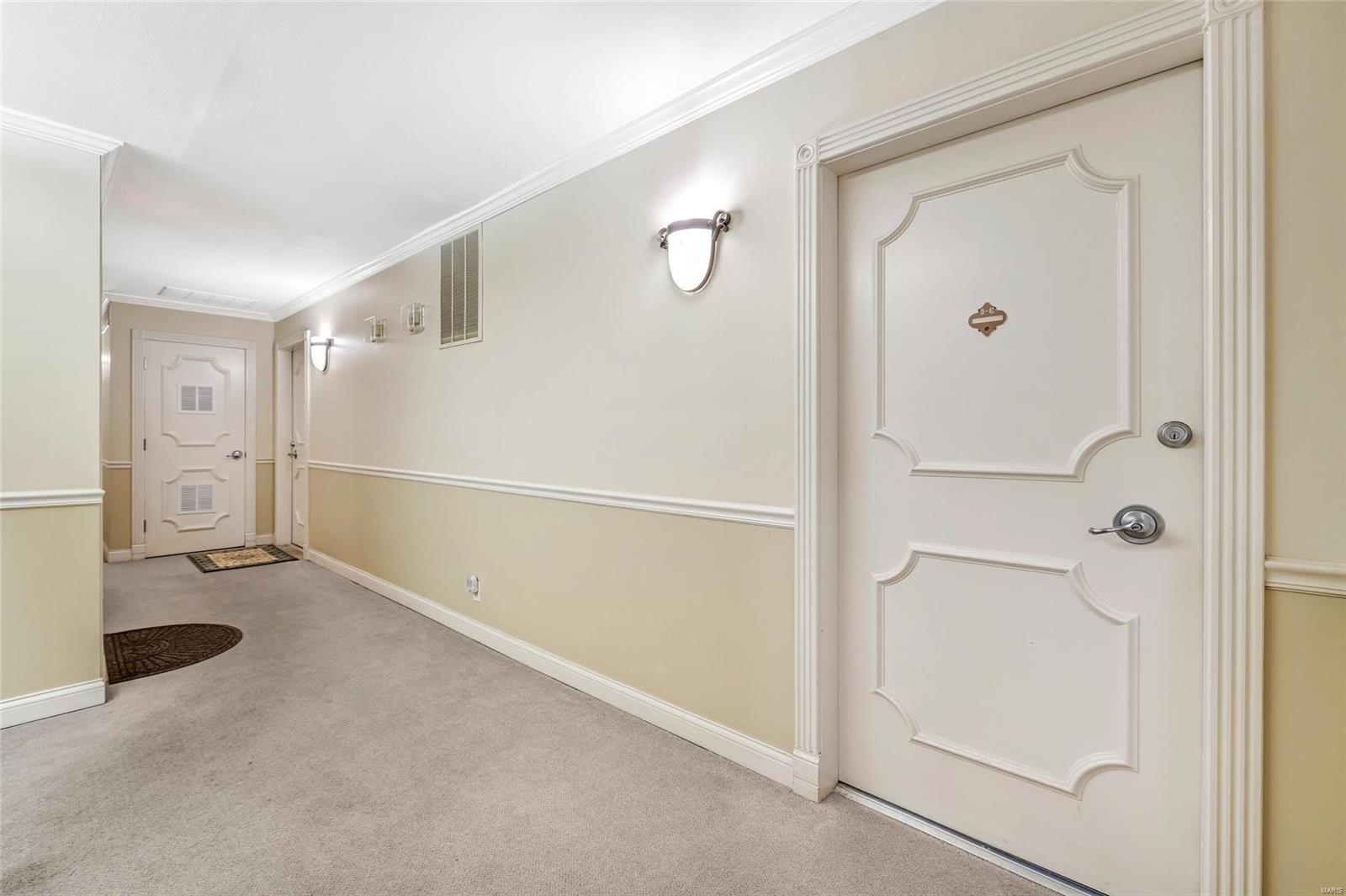 8631 Old Bonhomme Road, Unit 3E St. Louis, MO 63132 - Photo 4 of 32