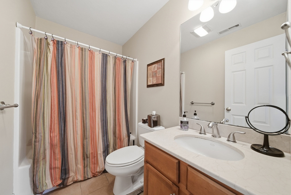 8 Pilgrim Street, Unit 9 North Reading, MA 01864 - Photo 26 of 42