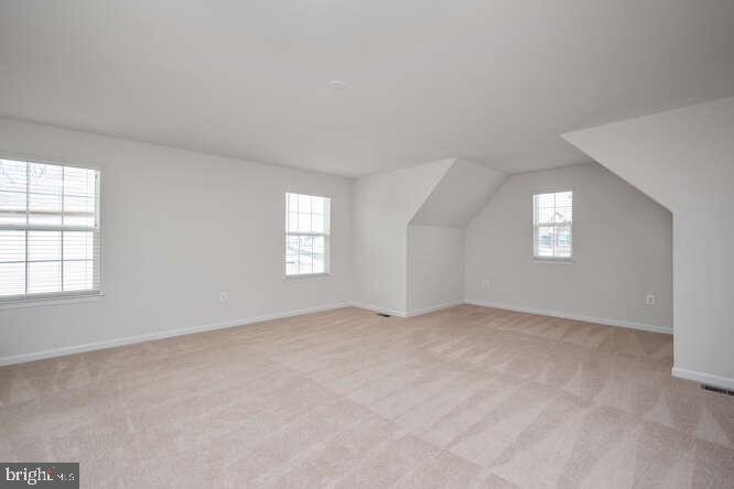 15858 Aerial View Road Woodbridge, VA 22193 - Photo 18 of 30 Generous sz Owners Retreat w/2-large w/in closets