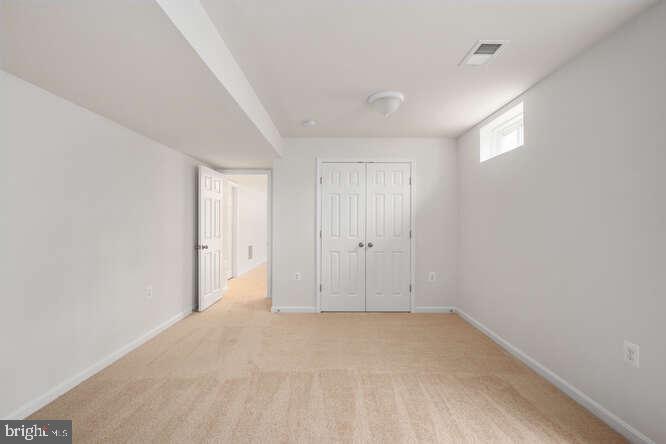 15858 Aerial View Road Woodbridge, VA 22193 - Photo 27 of 30 Bdrm #5/Office - w/egress window & full closet