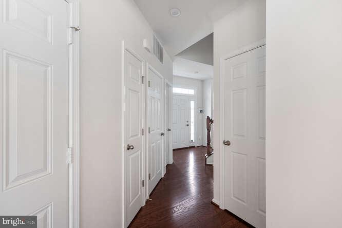 15858 Aerial View Road Woodbridge, VA 22193 - Photo 5 of 30 Main Level Entrance Hallway