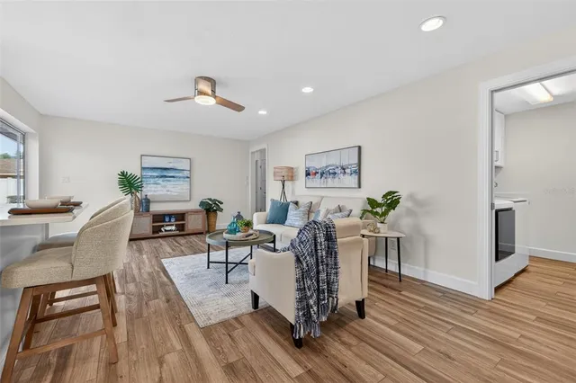 $699,000 | 2043 Tanglewood Way Northeast, St. Petersburg, FL 33702