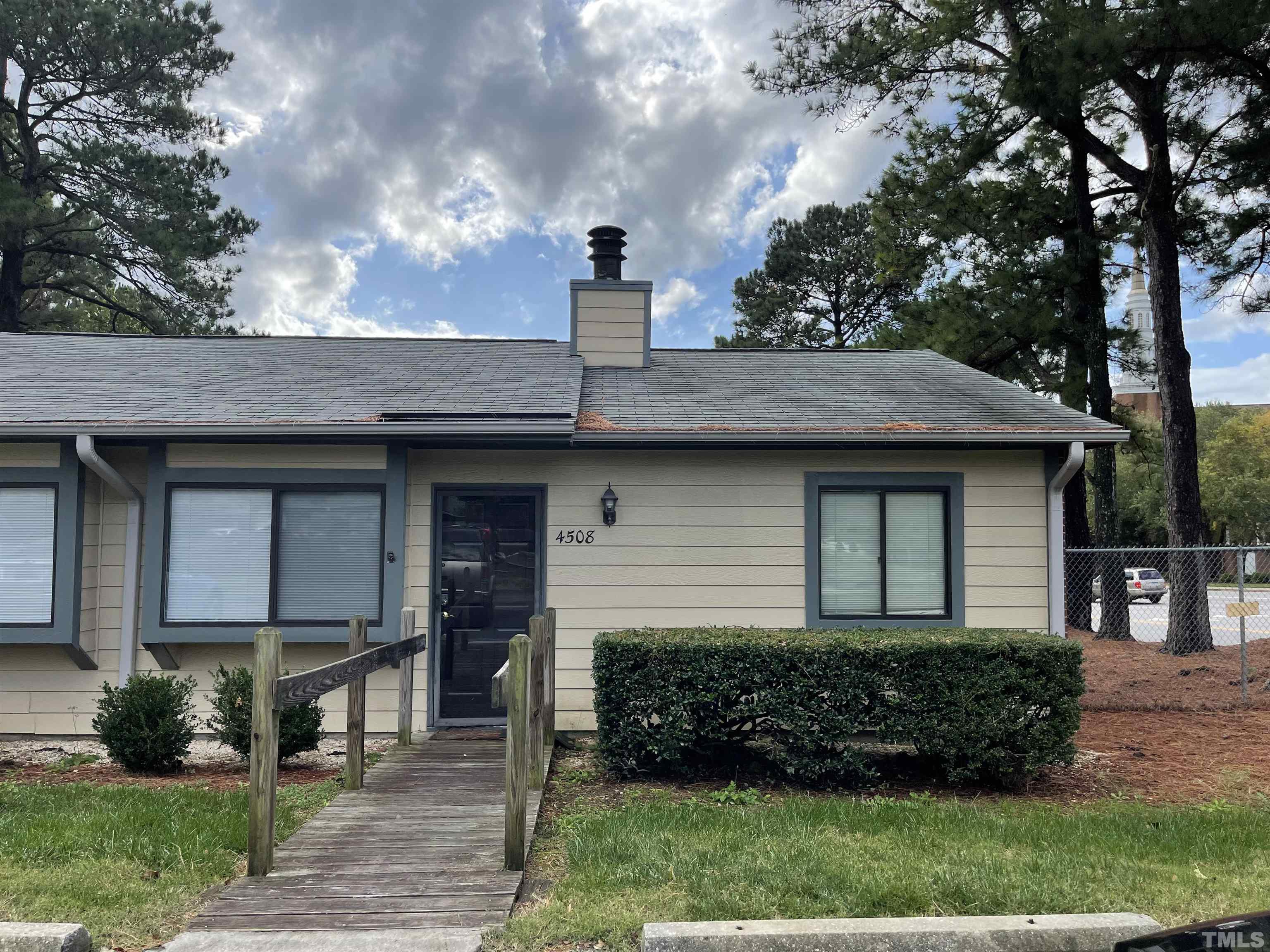 4508 North New Hope Road Raleigh, NC 27604 - Photo 1 of 3