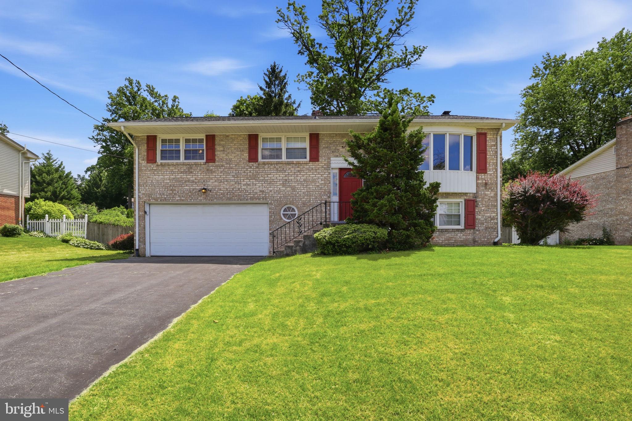 2800 Durham Road York, PA 17402 - Photo 2 of 41