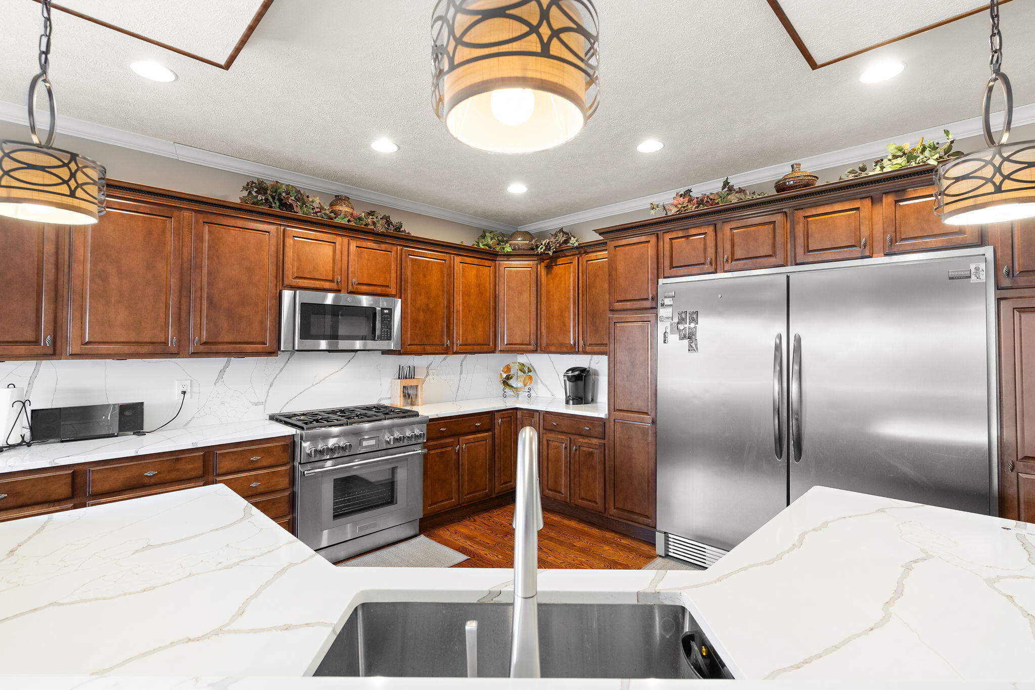 1426 Rainy Brook Way Crown Point, IN 46307 - Photo 16 of 44 2048x1365