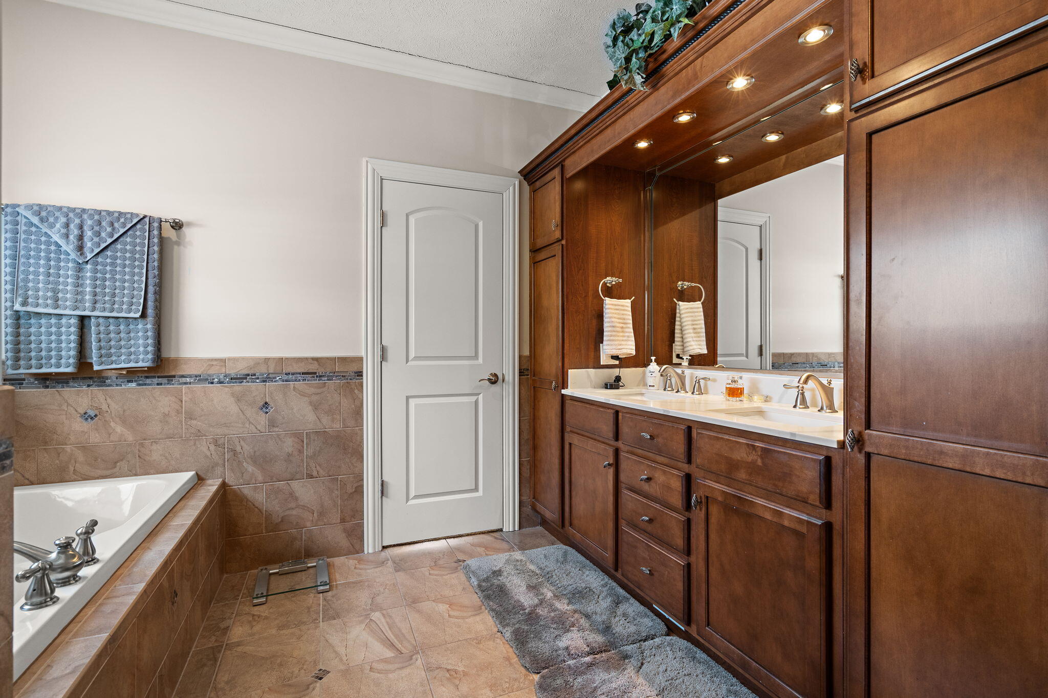 1426 Rainy Brook Way Crown Point, IN 46307 - Photo 26 of 44 2048x1365