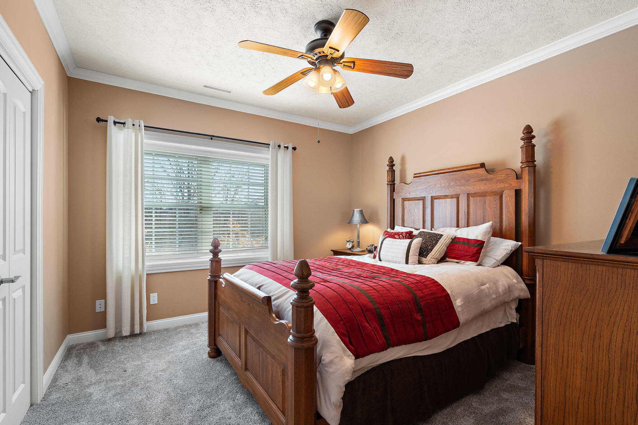 1426 Rainy Brook Way Crown Point, IN 46307 - Photo 38 of 44 2048x1365