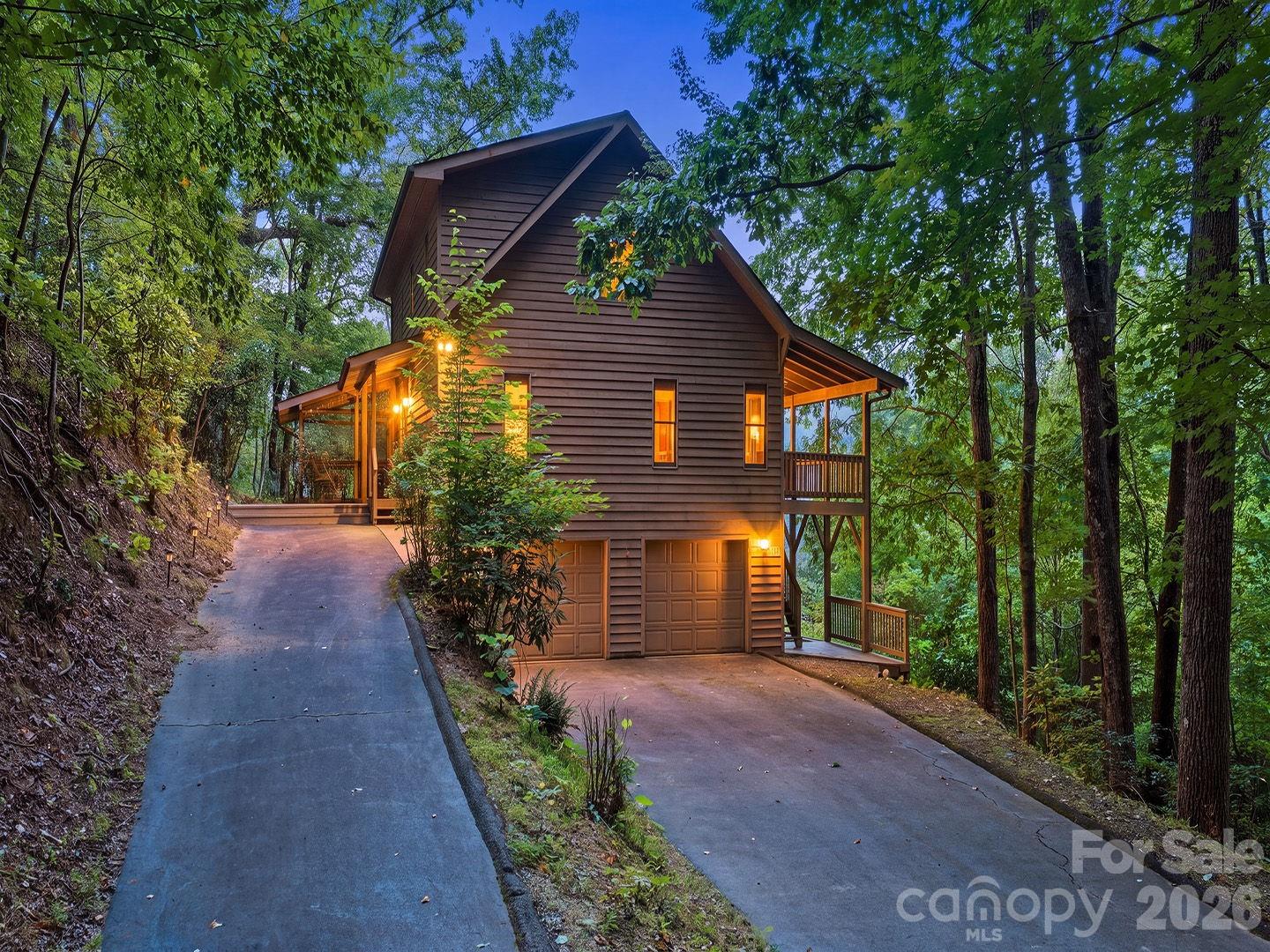 808 Nottingham Road Maggie Valley, NC 28751 - Photo 2 of 41 Gallery Image 2