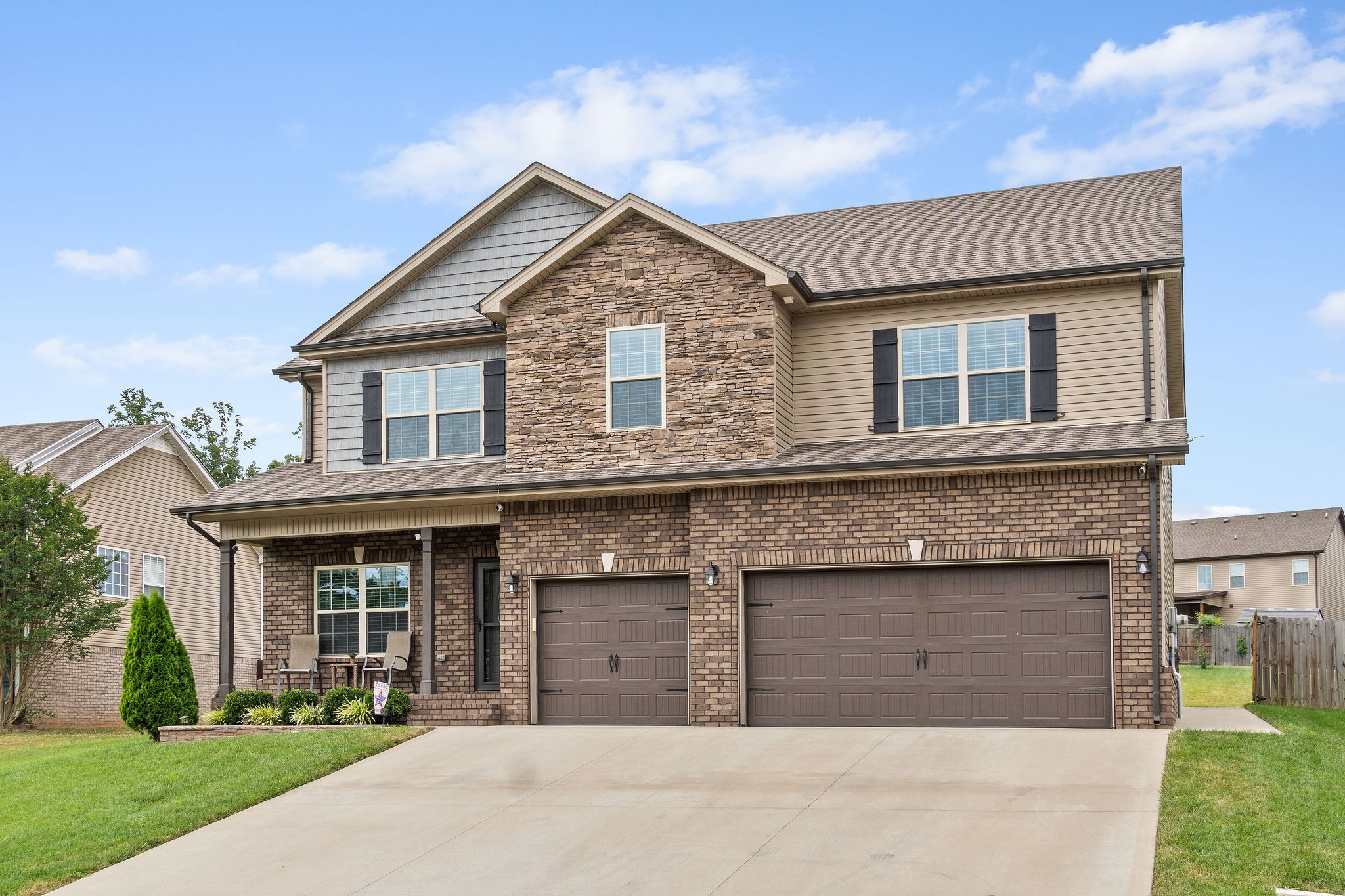 1618 Raven Road Clarksville, TN 37042 - Photo 3 of 41 Gallery Image 3