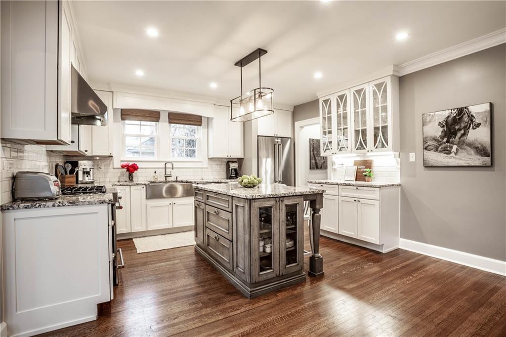 205 Berkley Road Indianapolis, IN 46208 - Photo 11 of 39 Gallery Image 11