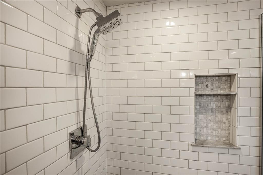 205 Berkley Road Indianapolis, IN 46208 - Photo 26 of 39 Gallery Image 26