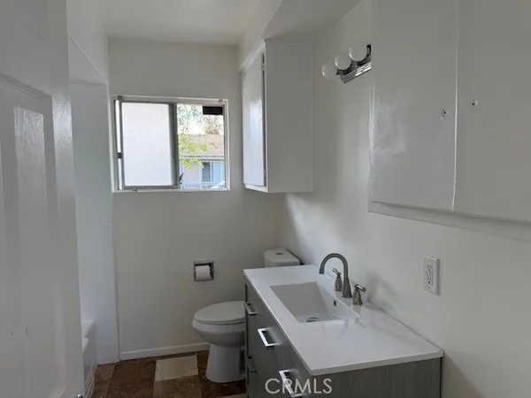$1,800 | 41541 Marine Drive, Hemet, CA 92544