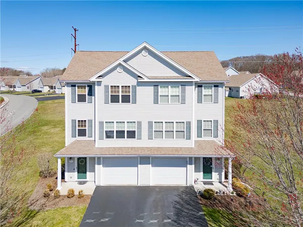 $475,000 | 27 Streamview Drive, Cumberland, RI 02864