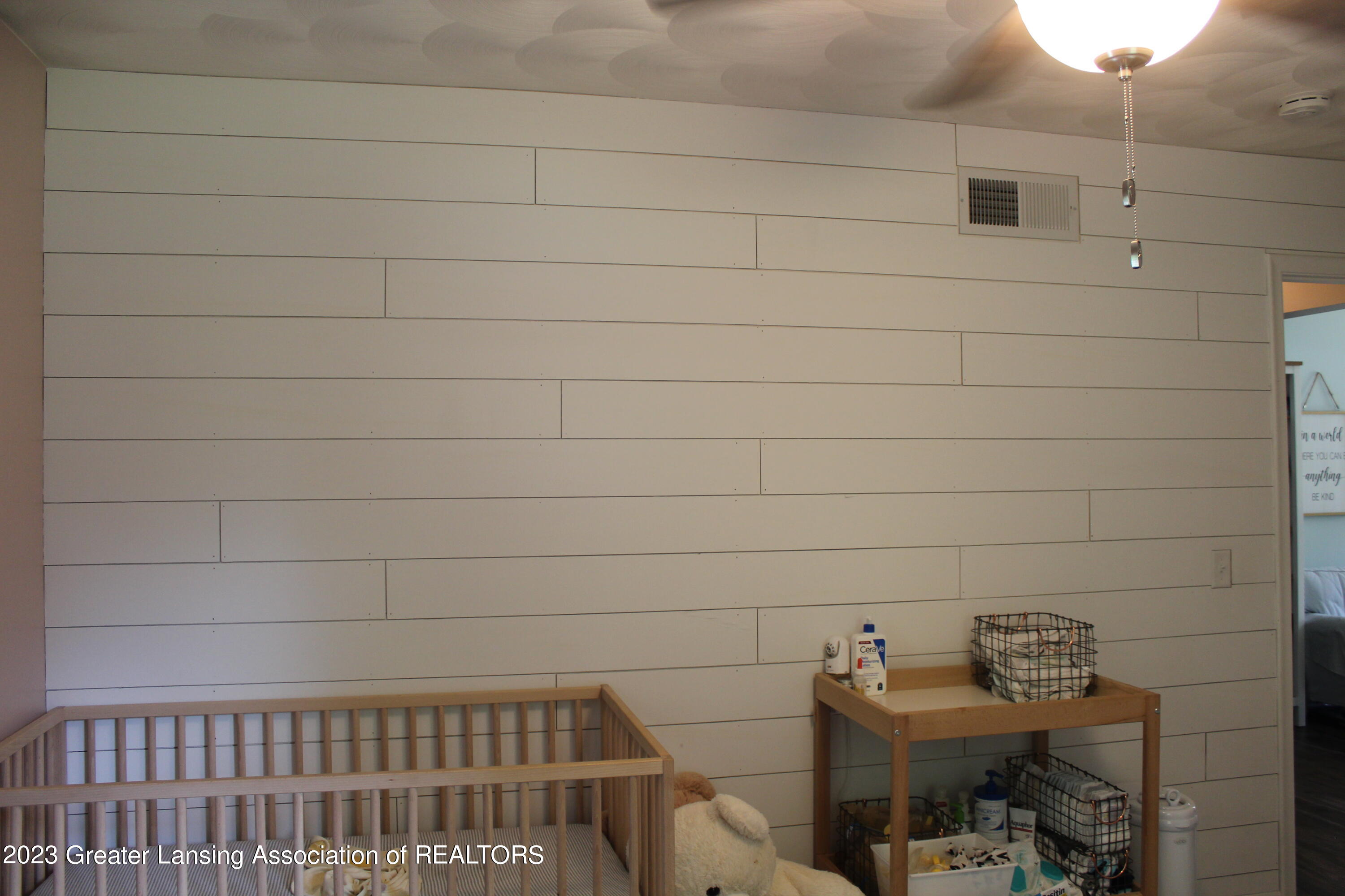 3546 Dobie Road Okemos, MI 48864 - Photo 14 of 27 Decor Wall