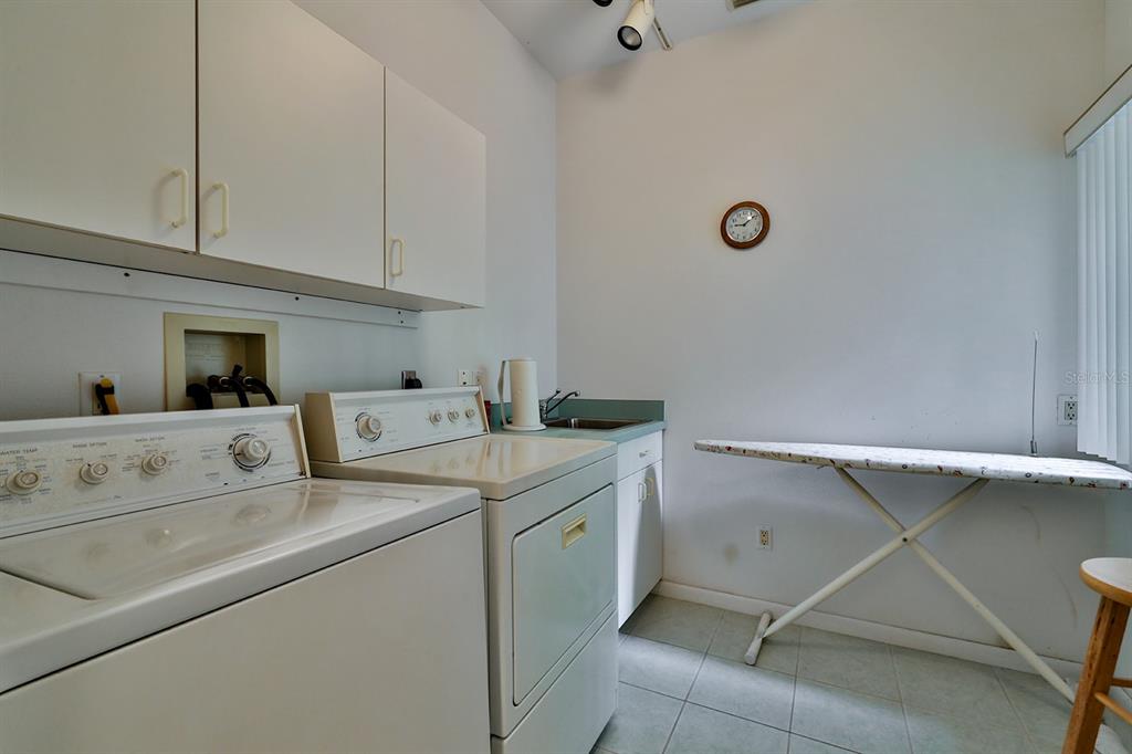 2437 Swordfish Lane Edgewater, FL 32141 - Photo 24 of 40