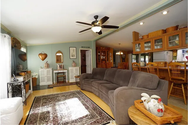 $339,900 | 28 West Street, Salem, NH 03079