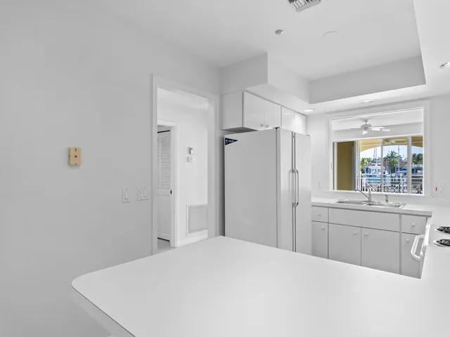 $2,900 | 5540 North Harbor Village Drive, Unit 103, Vero Beach, FL 32967