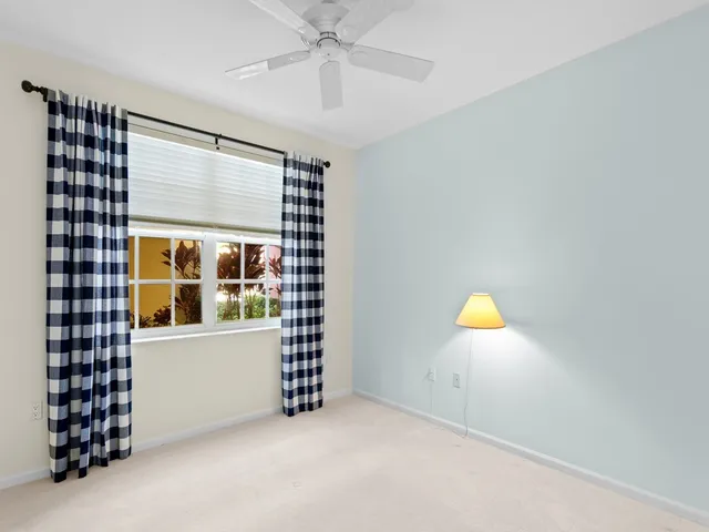 $2,900 | 5540 North Harbor Village Drive, Unit 103, Vero Beach, FL 32967