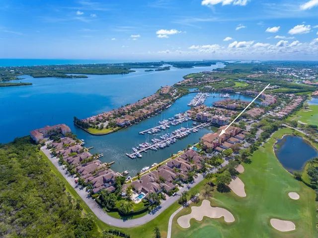 $2,900 | 5540 North Harbor Village Drive, Unit 103, Vero Beach, FL 32967