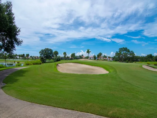 $2,900 | 5540 North Harbor Village Drive, Unit 103, Vero Beach, FL 32967