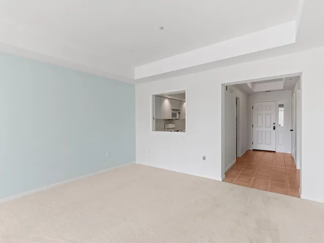 $2,900 | 5540 North Harbor Village Drive, Unit 103, Vero Beach, FL 32967