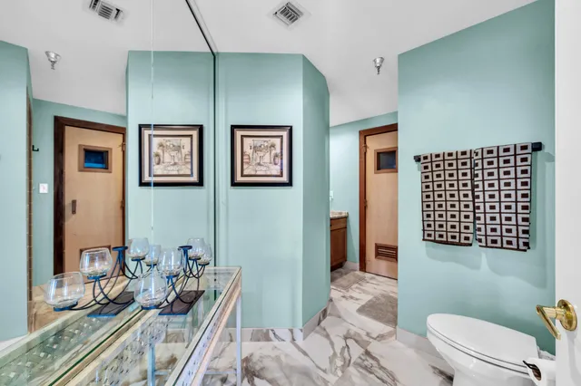 $4,350 | 320 Harbor Boulevard, Unit 901, Destin, FL 32541