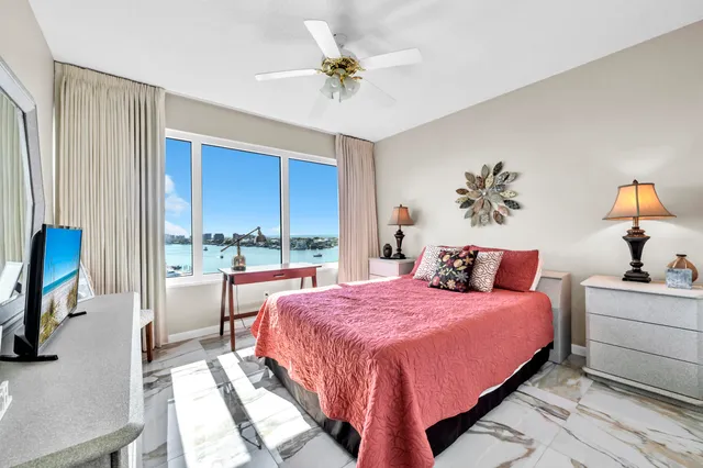 $4,350 | 320 Harbor Boulevard, Unit 901, Destin, FL 32541
