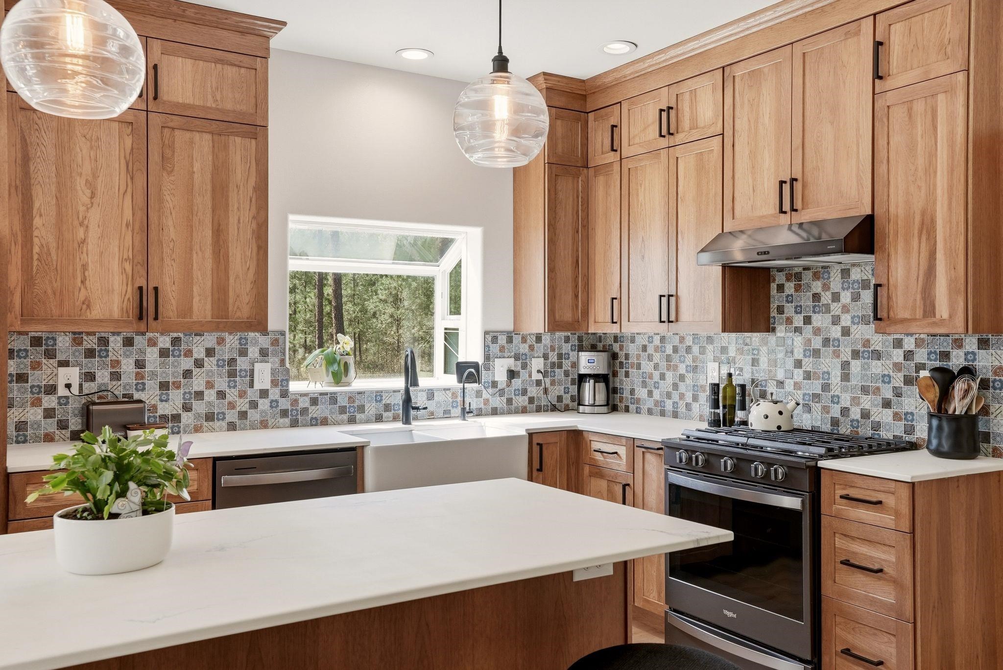 3216 East Rocky Ridge Road Chattaroy, WA 99003 - Photo 3 of 50