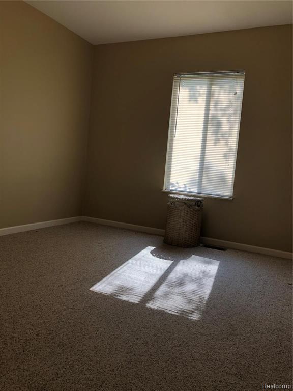2841 Grant Road Rochester Hills, MI 48309 - Photo 45 of 47