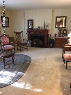 110 South Hampton Road Louisville, KY 40222 - Photo 3 of 28 IMG_6988