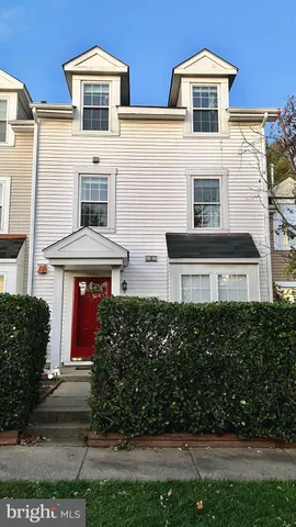 front view of house with a yard