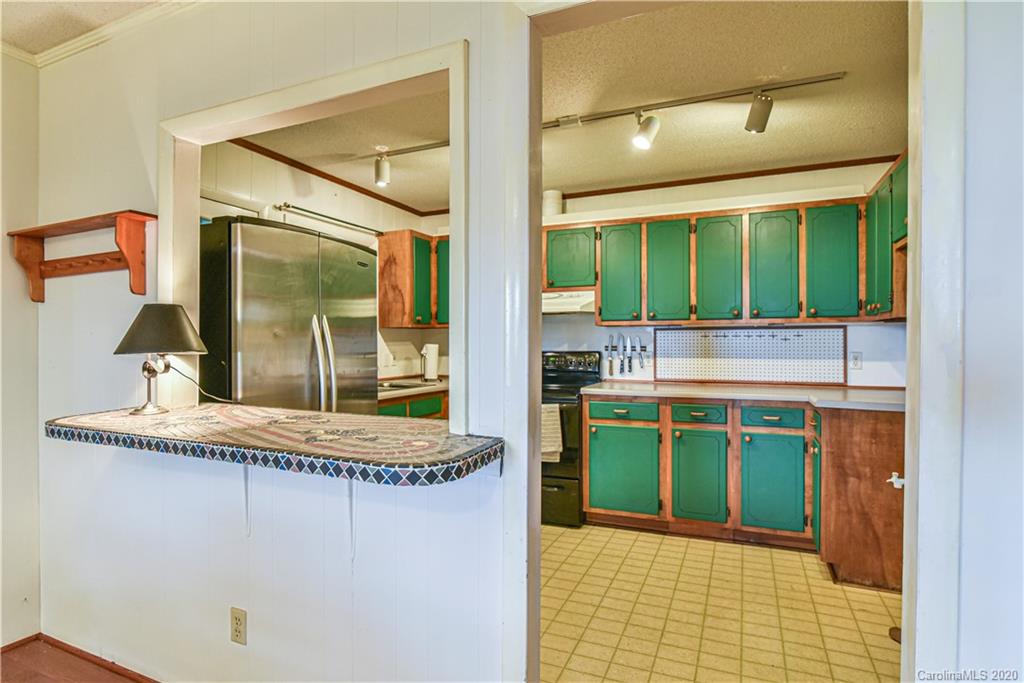 275 Cheoah View Road Bryson City, NC 28713 - Photo 19 of 35 Gallery Image 19
