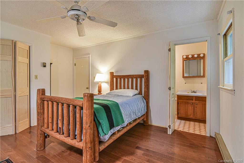 275 Cheoah View Road Bryson City, NC 28713 - Photo 21 of 35 Gallery Image 21