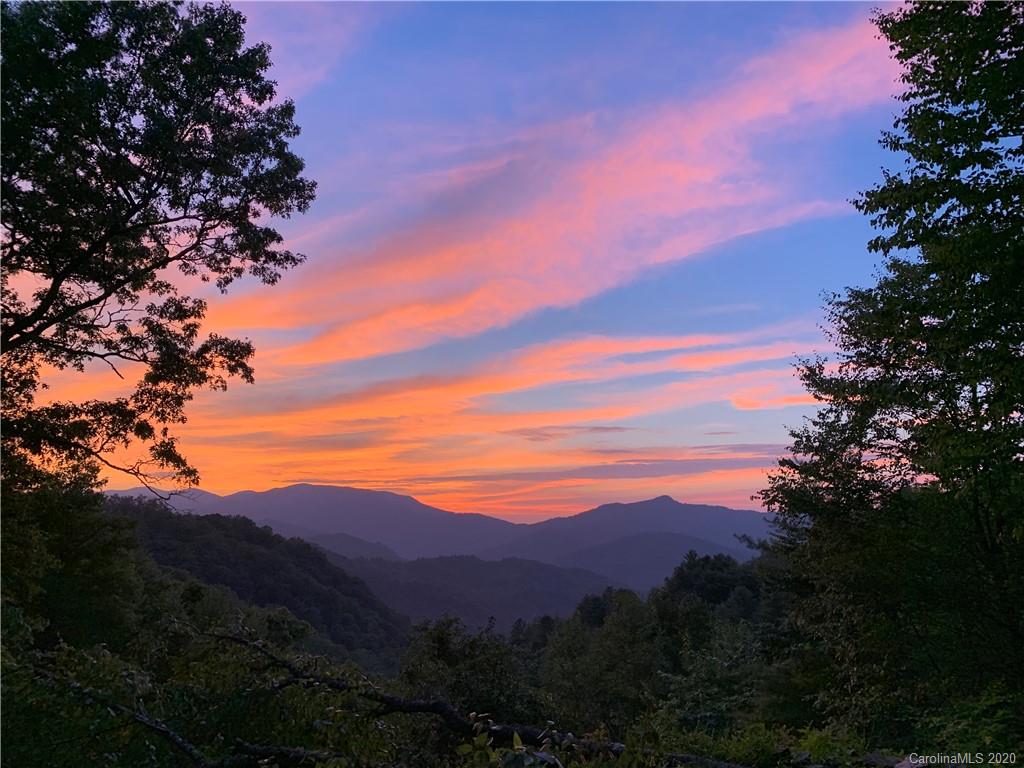 275 Cheoah View Road Bryson City, NC 28713 - Photo 31 of 35 Gallery Image 31