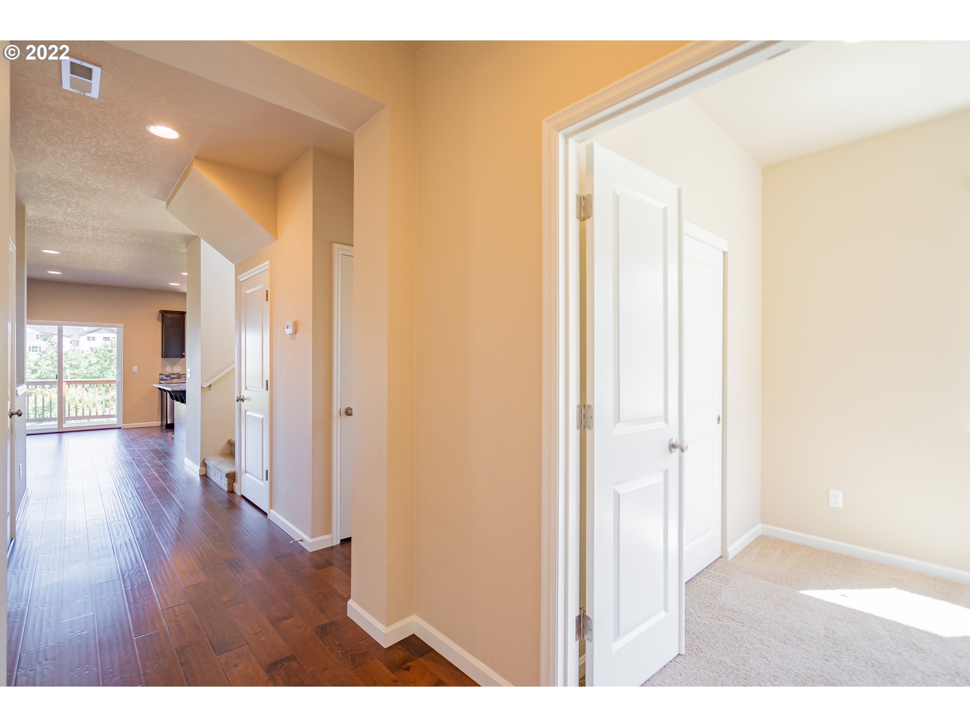 17007 Northwest Tristan Street Portland, OR 97229 - Photo 2 of 27 Entrance/Foyer